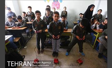 بازدید مدیر کل دفتر شهردار تهران از منطقه 21 4