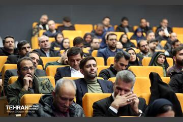 آیین تجلیل از برگزیدگان مناطق 22 گانه 35