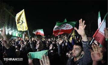عزاداری هفتمین شب شهادت رهبر انقلاب در میدان دوم نازی آباد 16