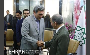 دیدار نوروزی دکتر نجفی با کارکنان شهرداری 15