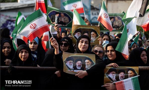 حضور رئیس جمهور در جمع مردم جنوب غرب تهران 27