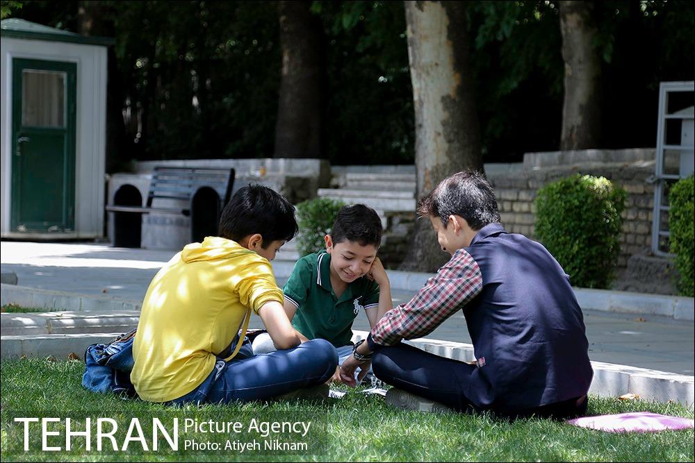 گشتی در خیابان ولیعصر(عج) 6