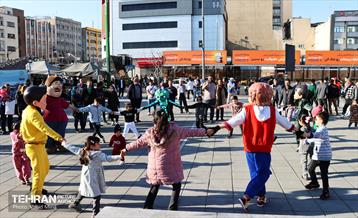 ویژه برنامه باغ عروسک‌ها در بوستان دانشجو 15