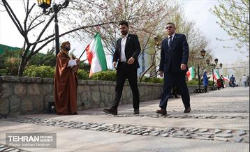 مراسم روز پرچم 77