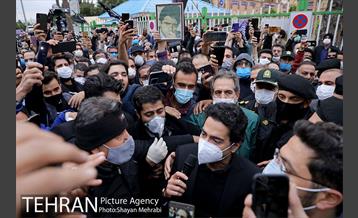 تشییع پیکر استاد محمدرضا شجریان در بهشت زهرا (س) 37