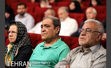 اولین شب از ویژه برنامه "بر آستان اشک" 4