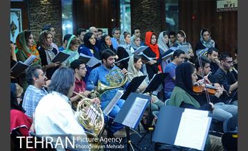 تمرین سمفونی ایثار و مقاومت 4