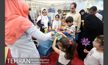 سومین جشنواره ملی اسباب بازی‎ 4