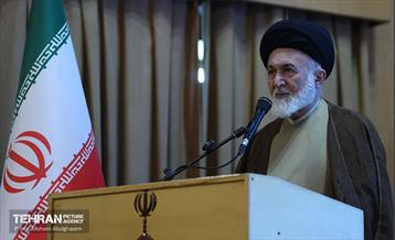 نشست هم‌اندیشی فصلی ائمه جماعات منطقه ۲۰ تهران 30