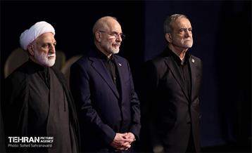 مراسم ادای احترام به پیکر رهبر شهید انقلاب با حضور سران قوا 6
