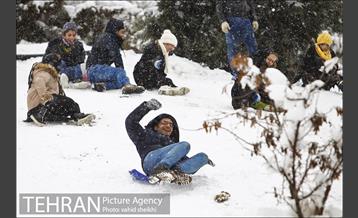 تفریحات برفی در پارک پردیسان تهران 11
