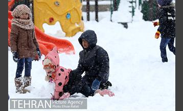 روز برفی پارک شهر 10