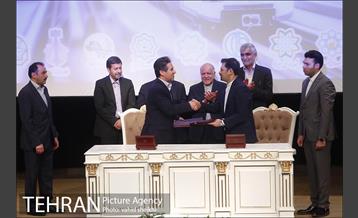 مراسم انعقاد قرارداد ریلی درون شهری 26