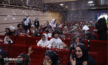 ویژه برنامه لبخند فرشته‌ها 17