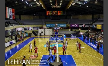 دیدار تیم های بسکتبال مهرام تهران و ذوب آهن 21