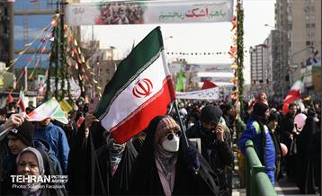 راهپیمایی ۲۲ بهمن در تهران -۱ 15