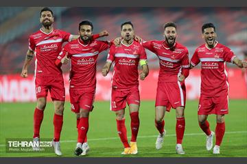 دیدار تیم های فوتبال پرسپولیس تهران و نفت مسجد سلیمان 19