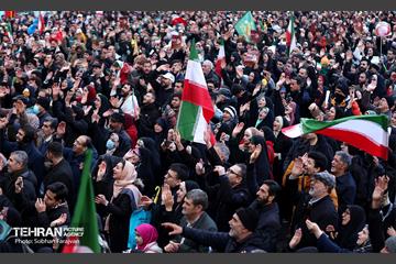 جشن نیمه‌شعبان در میدان ولی‌عصر (عج) 24