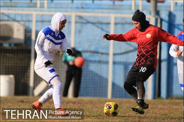 دیدار تیم های آذرخش تهران و ملوان بندر انزلی 8