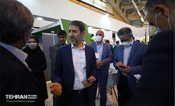 دومین روز از نمایشگاه «شهرهای خواهر خوانده و توانمندی مدیریت شهری تهران» 23