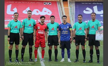 دیدار تیم های فوتبال پرسپولیس و استقلال تهران 5