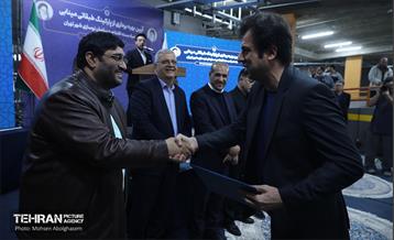 افتتاح پارکینگ طبقاتی مینابی 4