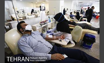 حضور شهردار تهران در سازمان انتقال خون تهران 9