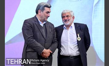 آیین نکوداشت دکتر محمدرضا واعظ مهدوی 28