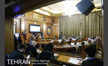 جلسه شورای شهر با حضور شهردار تهران 11