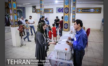 حضور مردم در انتخابات شورایاری محلات شهر تهران  - ۳ 20