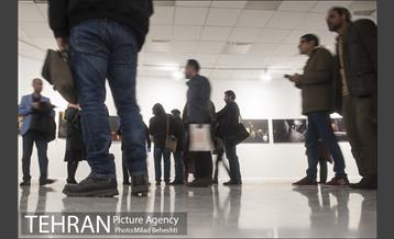 نمایشگاه عکس پرویز جاهد با عنوان وقتی شهر می خوابد 11