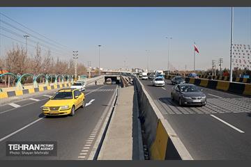 تقاطع سه سطحی بزرگراه‌های شهید نواب صفوی(شهید یارجانی) و شهید تندگویان 29