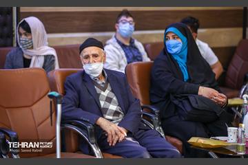دیدار صمیمی شهروندان دارای معلولیت منطقه 5 با سیدمحمد آقامیری عضو شورا و احسان شریفی شهردار منطقه 5