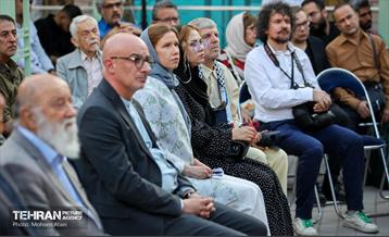 مراسم رونمایی از یادبود خبرنگاران شهید غزه در خانه روزنامه‌نگاران شهر 18