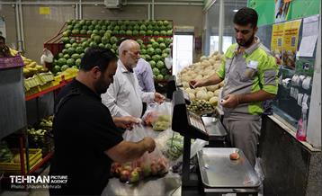 تور رسانه‌ای بازدید از بازارهای میوه و تره‌بار 20