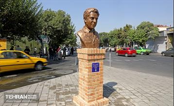 رونمایی از سردیس دکتر ضیاءالدین یزدیان 3