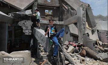 بازدید بیش از ۱۰۰ خانواده شهدای غزه از برج میلاد 14