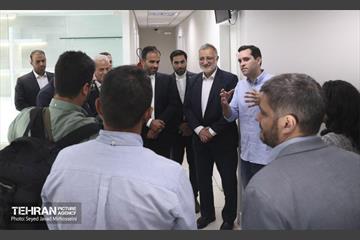 بازدید شهردار تهران از مرکز کنترل ترافیک 9