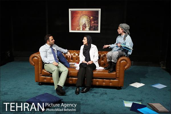 نمایش روز پزشک 20