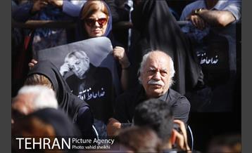 مراسم تشییع پیکر عزت الله انتظامی 16