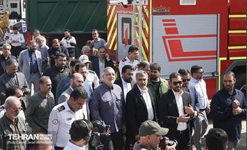 آیین رونمایی از بسته توسعه ماشین آلات تخصصی حوزه خدمات شهری 14