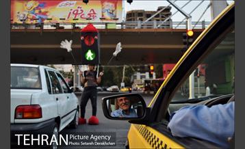 اجراهای خیابانی کمپین از خودمان شروع کنیم 16