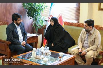 بازدید اعضا شورای شهر از مرکز ارتباطات شهرداری تهران 23