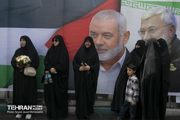 تشییع پیکر شهید اسماعیل هنیه در تهران - 3 4