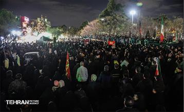 عزاداری هفتمین شب شهادت رهبر انقلاب در میدان دوم نازی آباد 17