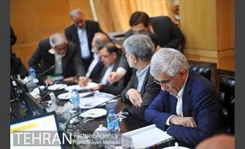 جلسه کمیسون عمران مجلس شورای اسلامی با حضور شهردار تهران 10