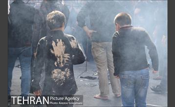 مراسم عزاداری ظهر عاشورا در بازار تهران 4