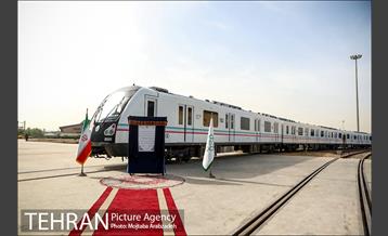 آیین رونمایی از نخستین نمونه قطار ملی مترو 2