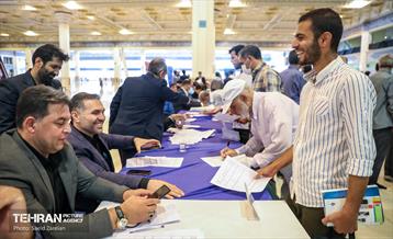 استقرار میز خدمت سازمان ورزش در مصلای تهران 10