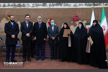 آیین بهره‌برداری از باغ گلاریس 27